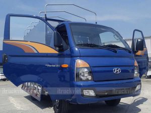 Hyundai Porter H150 thùng bạt mở bẩng